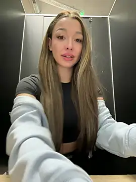 barbiehumpxxx online show from 04/03/26, 11:55