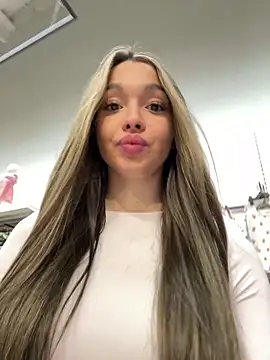 barbiehumpxxx online show from 04/14/26, 07:52