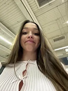 barbiehumpxxx online show from 03/18/26, 10:54