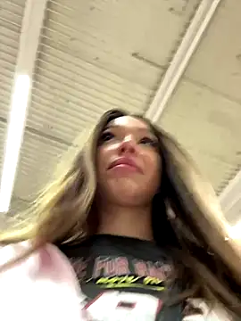 barbiehumpxxx online show from 09/20/25, 12:59