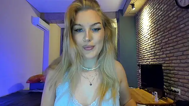 fifteenpoem online show from 06/27/26, 02:39