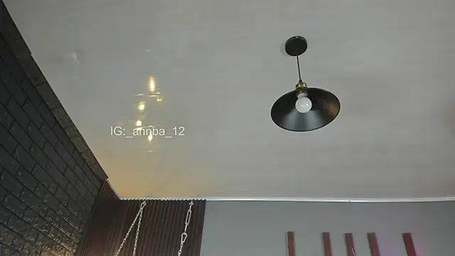 Snapshot of annie_barozzi chatting on 01/06/26, 01:15 annie barozzi online show from 01/06/26, 01:15