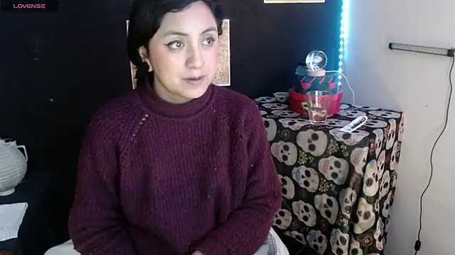 Snapshot of AbsentaVert chatting on 11/24/25, 10:21 AbsentaVert online show from 11/24/25, 10:21