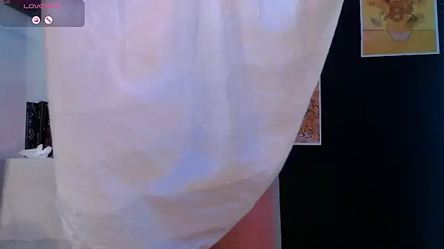 Snapshot of AbsentaVert chatting on 11/09/25, 10:03 AbsentaVert online show from 11/09/25, 10:03