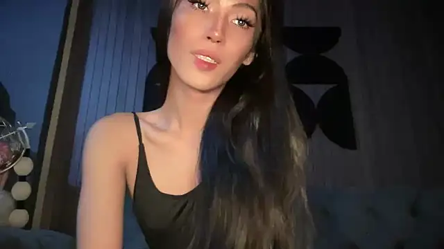 Bella Gordon online show from 09/24/25, 04:41