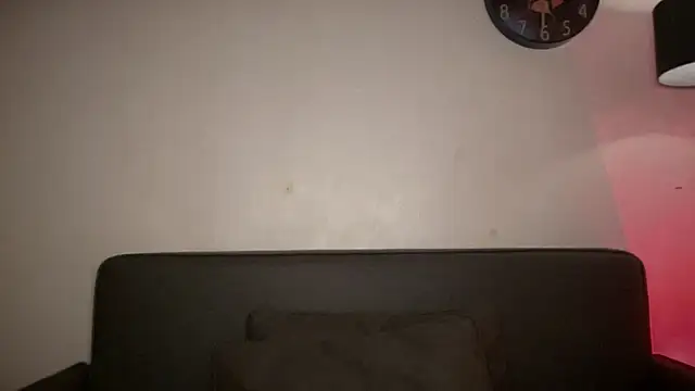 Bella Gordon online show from 05/14/26, 06:32