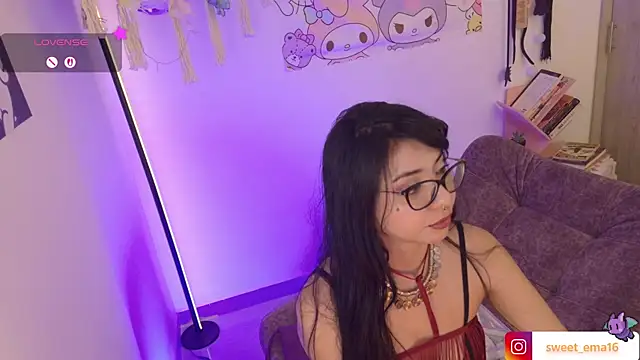 Loving Ema 1 online show from 04/23/26, 06:31