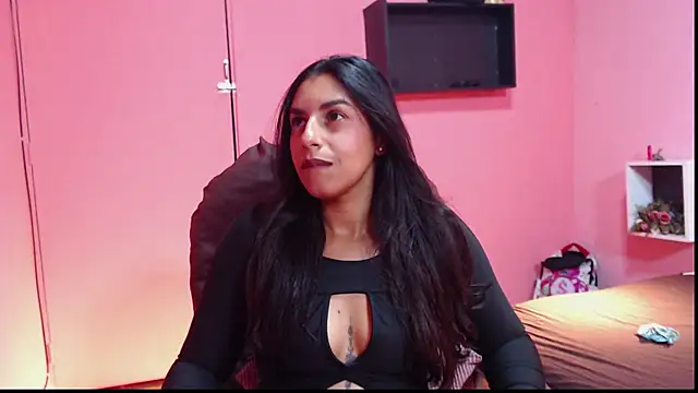 Snapshot of Desipleasure chatting on 03/04/25, 08:16 Desipleasure online show from 03/04/25, 08:16