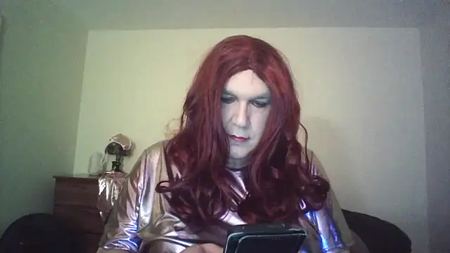 LyssaDragonshadow online show from 04/17/26, 11:51