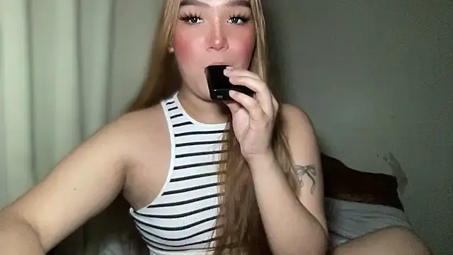 Snapshot of MissCataleyaxxx chatting on 01/26/25, 01:52 MissCataleyaxxx online show from 01/26/25, 01:52