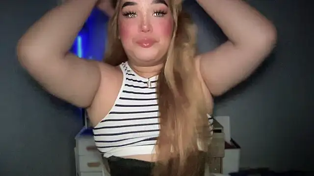 Snapshot of MissCataleyaxxx chatting on 09/15/25, 01:06 MissCataleyaxxx online show from 09/15/25, 01:06