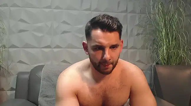 Antoniodiamond online show from 01/31/25, 09:05