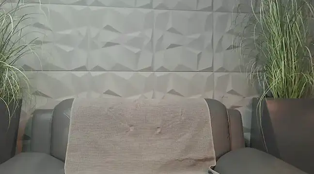 Antoniodiamond online show from 02/02/25, 09:02