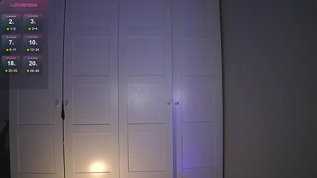 -JuicyMolly- online show from 11/08/25, 03:15