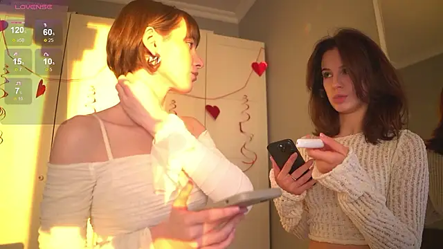 -JuicyMolly- online show from 02/14/26, 02:17