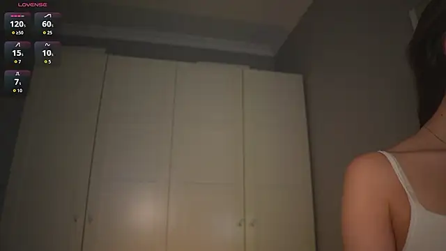 -JuicyMolly- online show from 03/16/26, 02:21