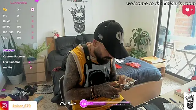 kaiser679  online show from 01/11/25, 04:36