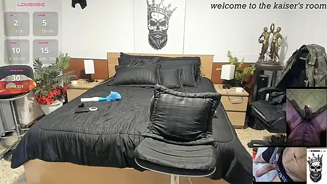 kaiser679  online show from 12/13/25, 09:43