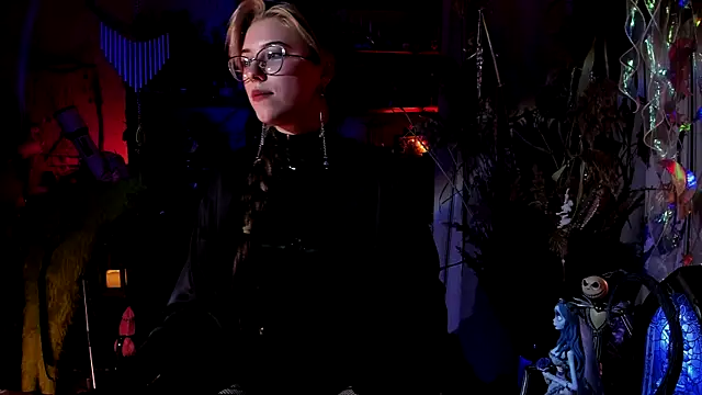 Scarlett Wanner online show from 01/05/25, 07:49