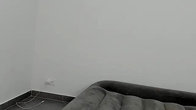 Snapshot of katrhin_66 chatting on 12/05/24, 04:04 katrhin 66 online show from 12/05/24, 04:04