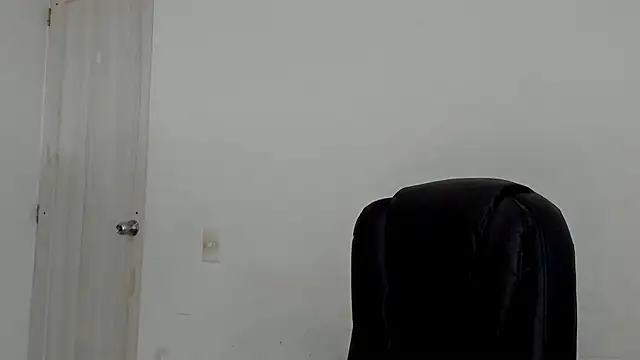 katrhin 66 online show from 02/15/26, 03:22