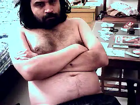 aksxi1 online show from 11/04/25, 05:06