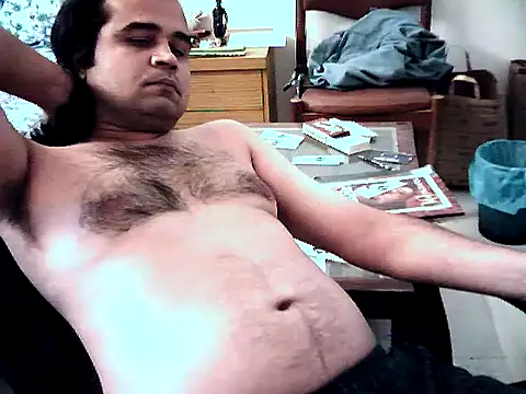 aksxi1 online show from 11/08/25, 05:22