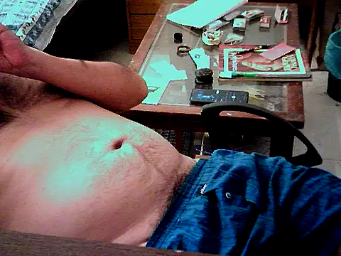 aksxi1 online show from 11/16/25, 09:58