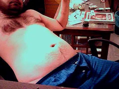 aksxi1 online show from 11/17/25, 03:16