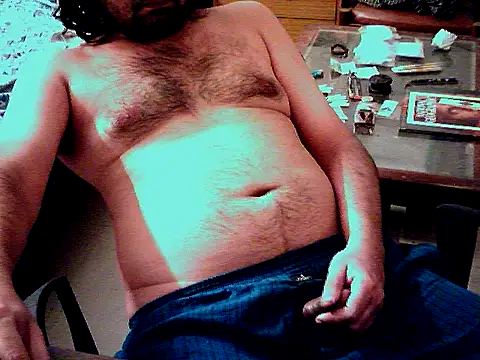 aksxi1 online show from 11/24/25, 08:53