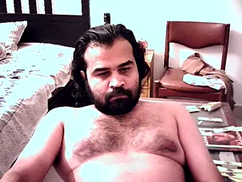 aksxi1 online show from 10/21/25, 02:11