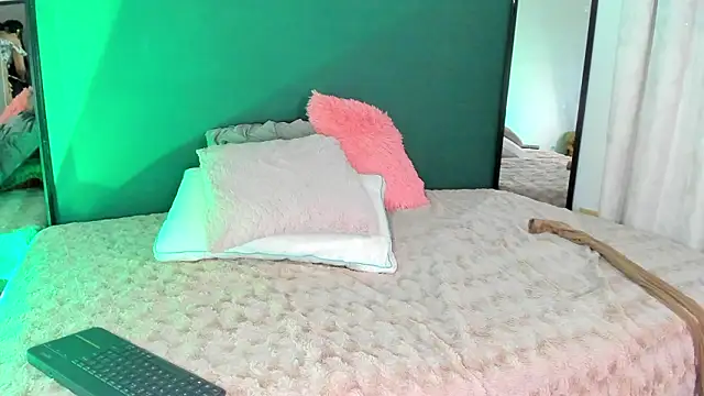 Gin Zc online show from 02/08/26, 11:35