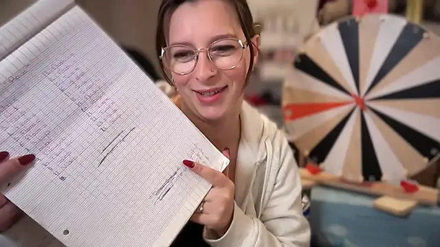 Snapshot of Amai_Live chatting on 10/01/25, 12:53 Amai Live online show from 10/01/25, 12:53