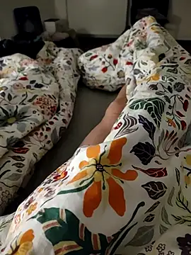 Snapshot of kiam471 chatting on 01/10/26, 06:20 kiam471 online show from 01/10/26, 06:20