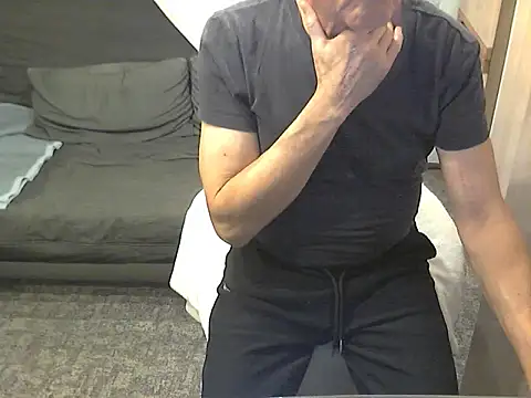 kiam471 online show from 11/18/25, 11:26