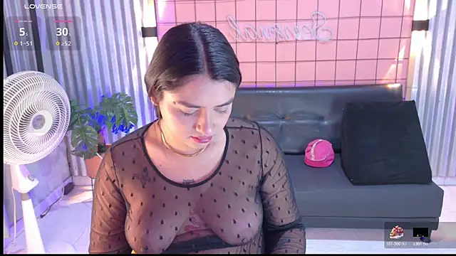 mensia hernandz online show from 11/15/25, 01:37