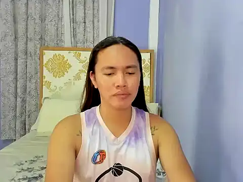 lady kim boner online show from 10/27/25, 03:40