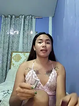 lady kim boner online show from 11/28/25, 04:12