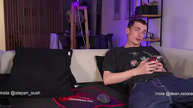 Stefan RedHot online show from 10/27/25, 04:02