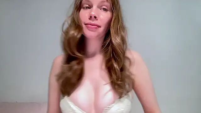 Nikki Mimimi online show from 05/24/26, 10:15