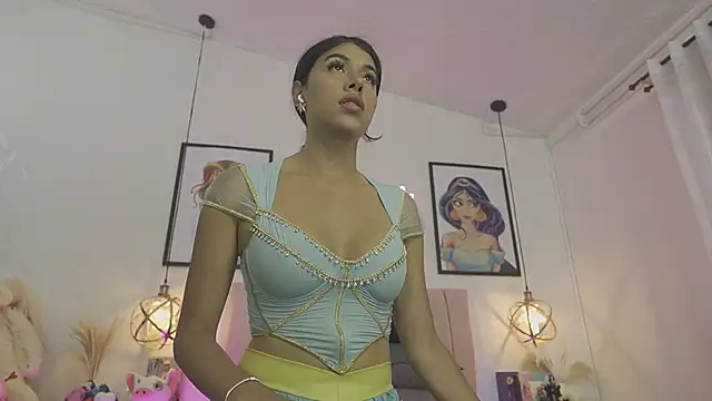 Snapshot of dani_parker_ chatting on 11/05/25, 04:43 dani parker online show from 11/05/25, 04:43