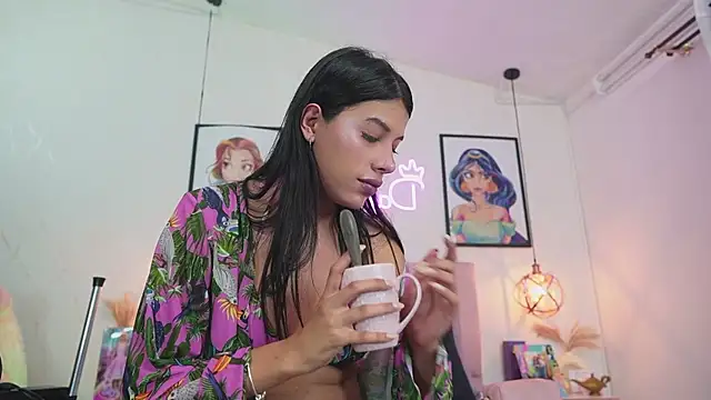 dani parker  online show from 04/20/26, 04:52
