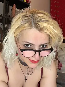 Maria Texas online show from 04/02/26, 08:04