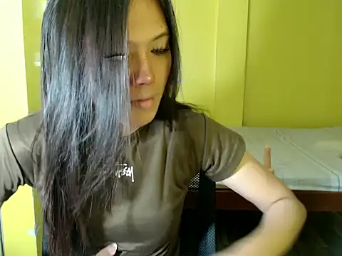 Snapshot of xx_goddessofallgodess_xx chatting on 05/29/26, 04:18 xx goddessofallgodess xx online show from 05/29/26, 04:18
