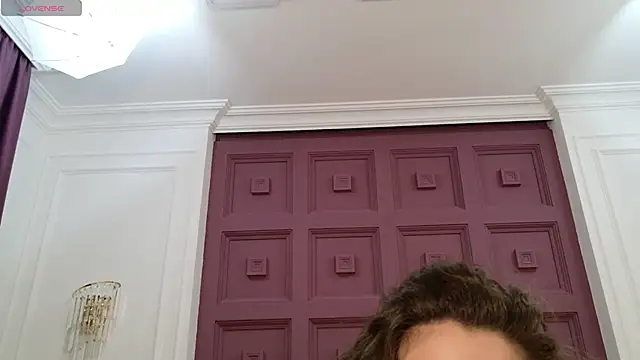 AnaAnais online show from 11/16/25, 05:45