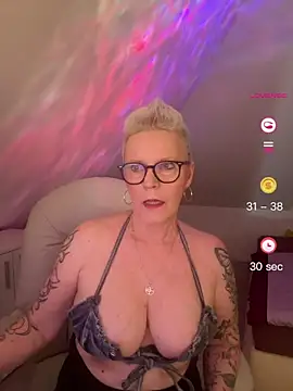 German Milf online show from 05/22/26, 12:58