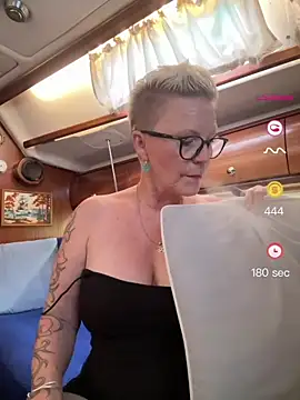 Snapshot of German_Milf chatting on 07/17/26, 09:06 German Milf online show from 07/17/26, 09:06