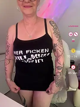 German Milf online show from 06/02/26, 12:49