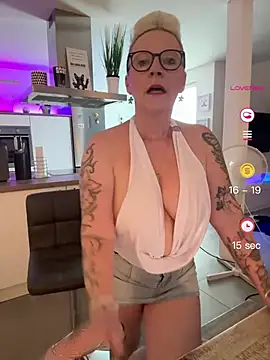 German Milf online show from 05/27/26, 01:07
