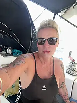 German Milf online show from 09/22/25, 01:50